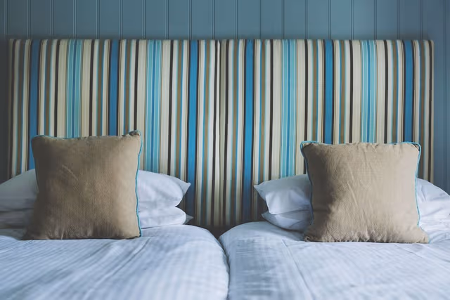 Signature Twin Room