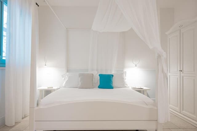 Deluxe Suite, Jetted Tub, Sea View