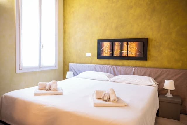 Classic Room, City View