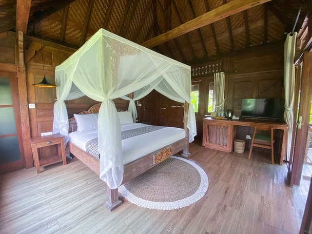 Deluxe Suite, Garden View