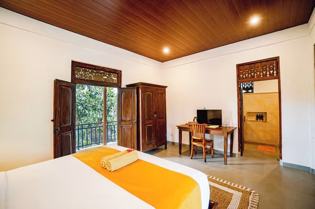 Deluxe Room, 1 Bedroom, Pool View