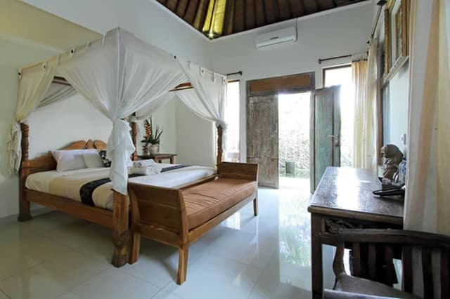 Deluxe Cottage Room