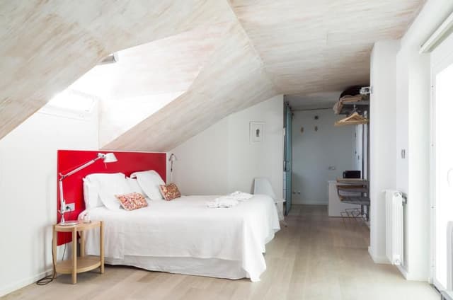 Apartamento Ático de 1 dormitorio con baño y terraza privada