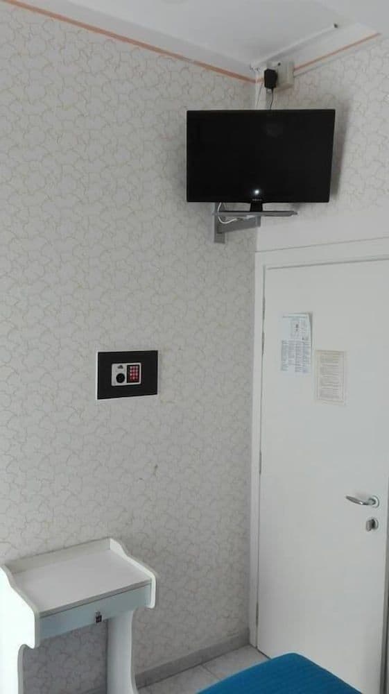 Basic Double Room