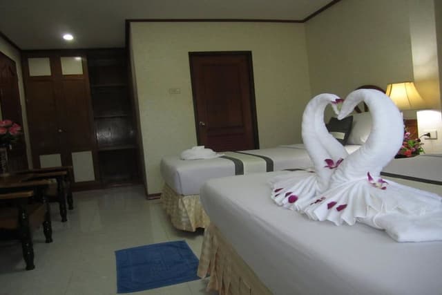 Triple Room