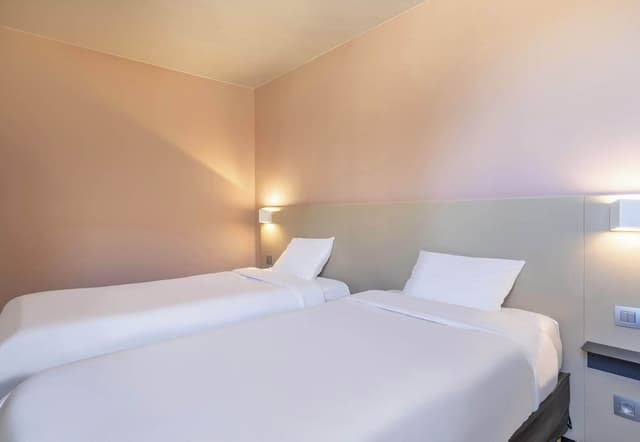 Twin Room, Non Smoking
