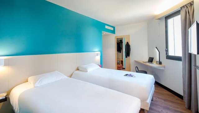 Twin Room, Non Smoking