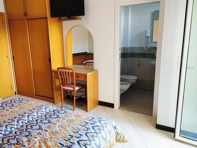 Economy Triple Room, Balcony