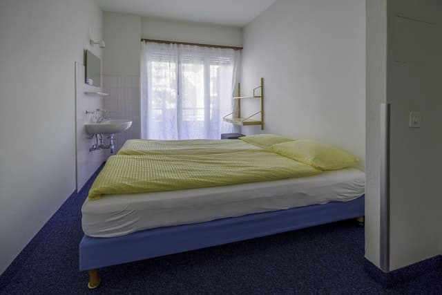 Family Room, 2 Bedrooms
