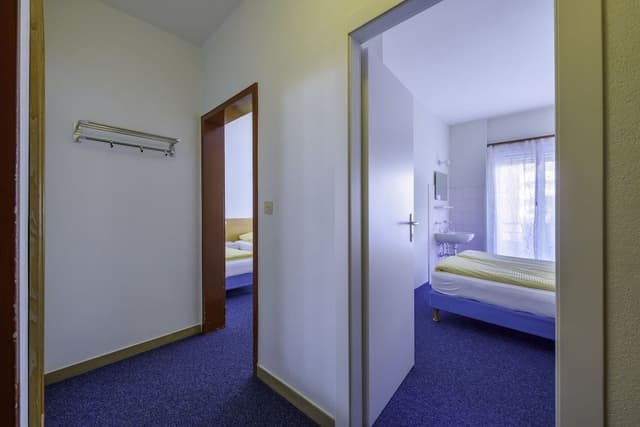 Family Room, 2 Bedrooms