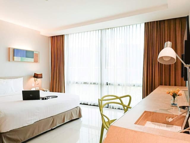 Premier Studio, 1 Double or 2 Twin Beds