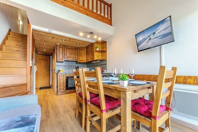 Deluxe Apartment, Balcony, Mountain View
