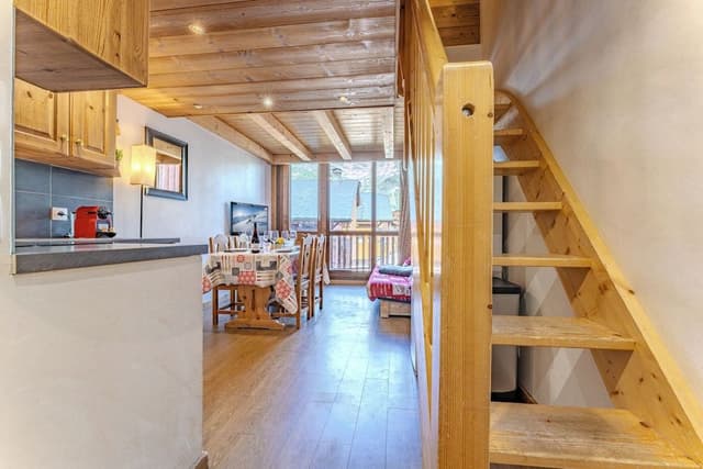 Executive Apartment, Balcony, Mountain View