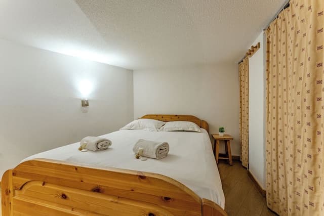Executive Apartment, Balcony, Mountain View