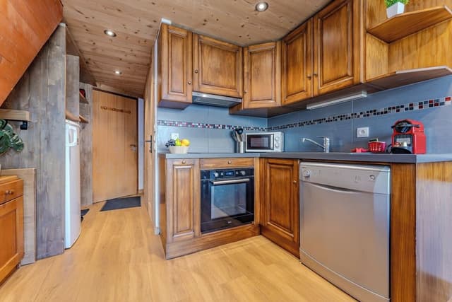 Deluxe Apartment, Balcony, Mountain View