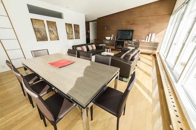 Youtei Tracks Condo 2 Bedrooms Penthouse