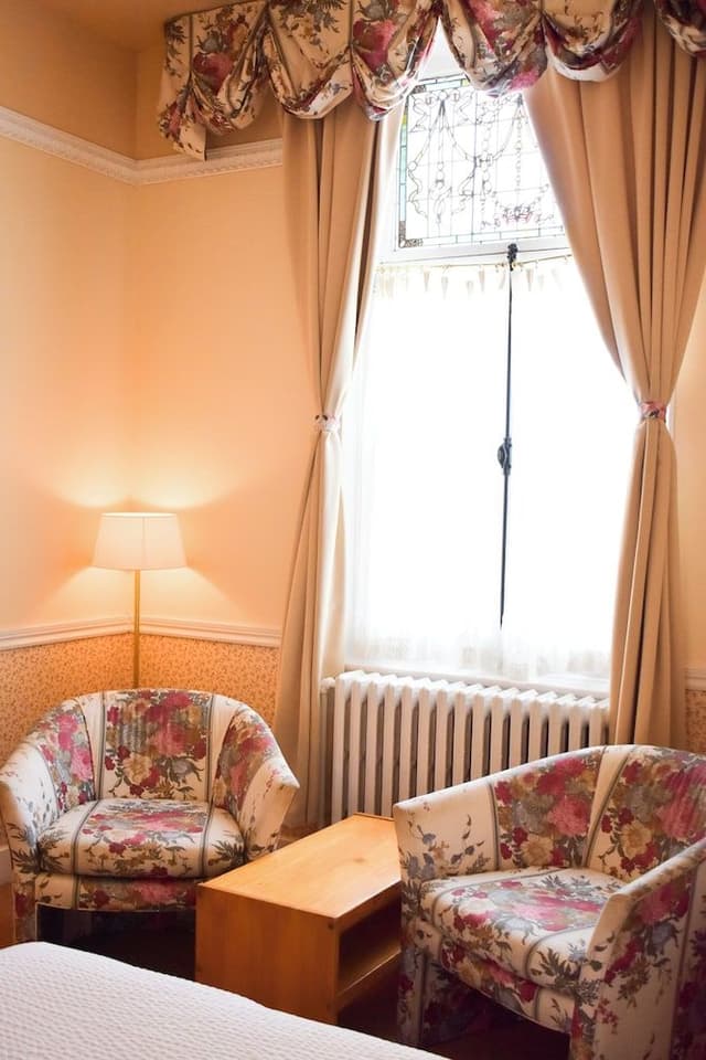 Classic Quadruple Room, River View