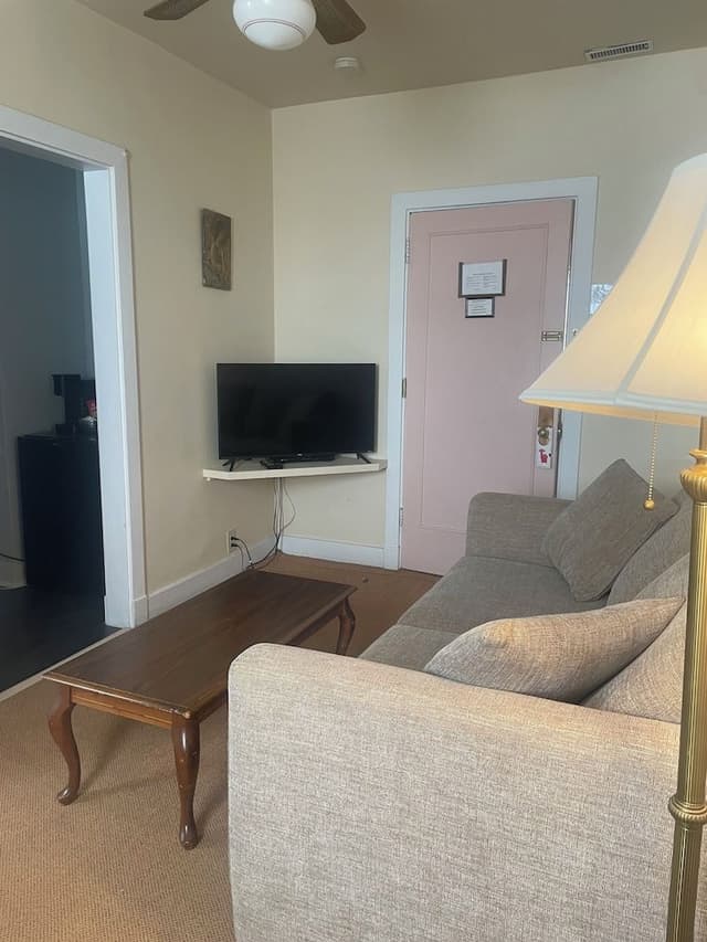 Comfort Suite, River View