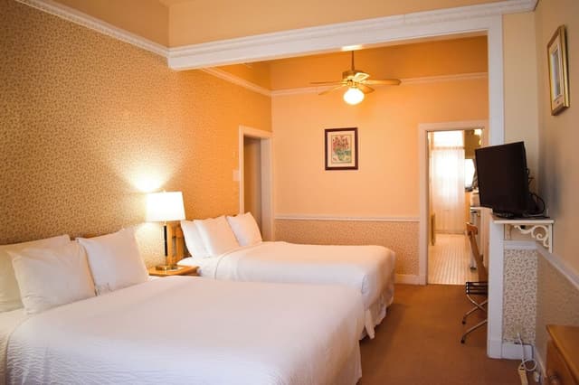 Classic Quadruple Room, River View