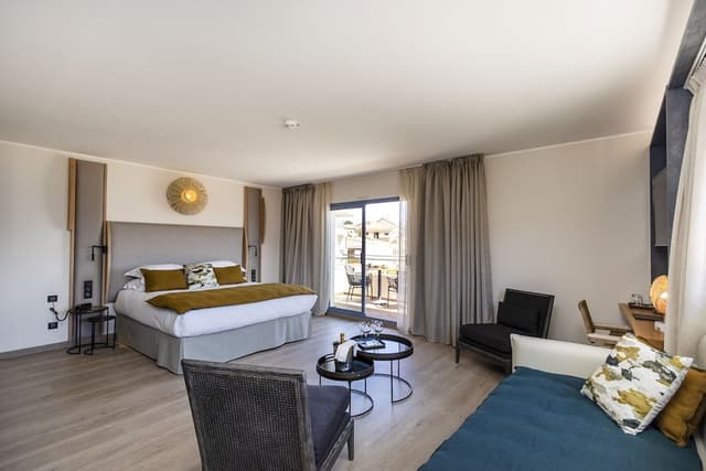 Panoramic Suite, Hot Tub, Sea View (Prestige)