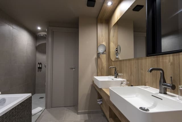 Suite, Hot Tub, Sea View