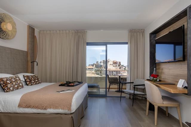 Superior Room, Partial Sea View