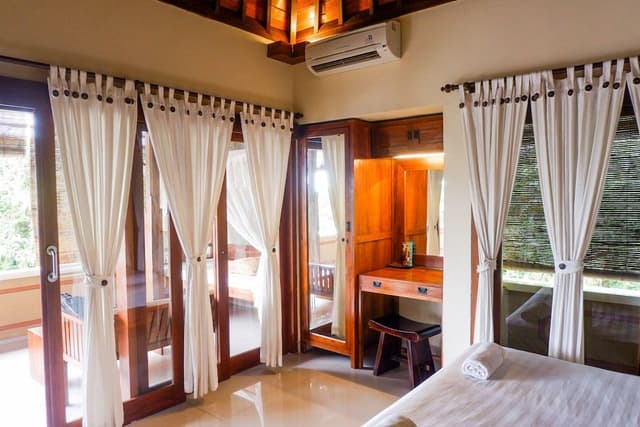Superior Garden Room
