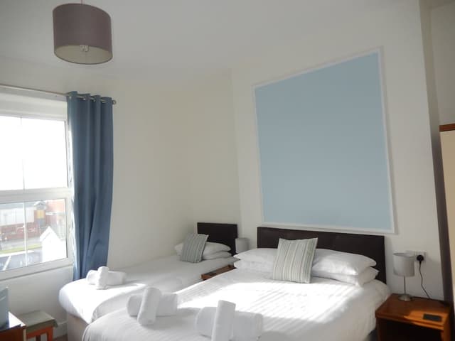 Room 8