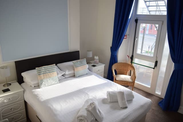 Room 7