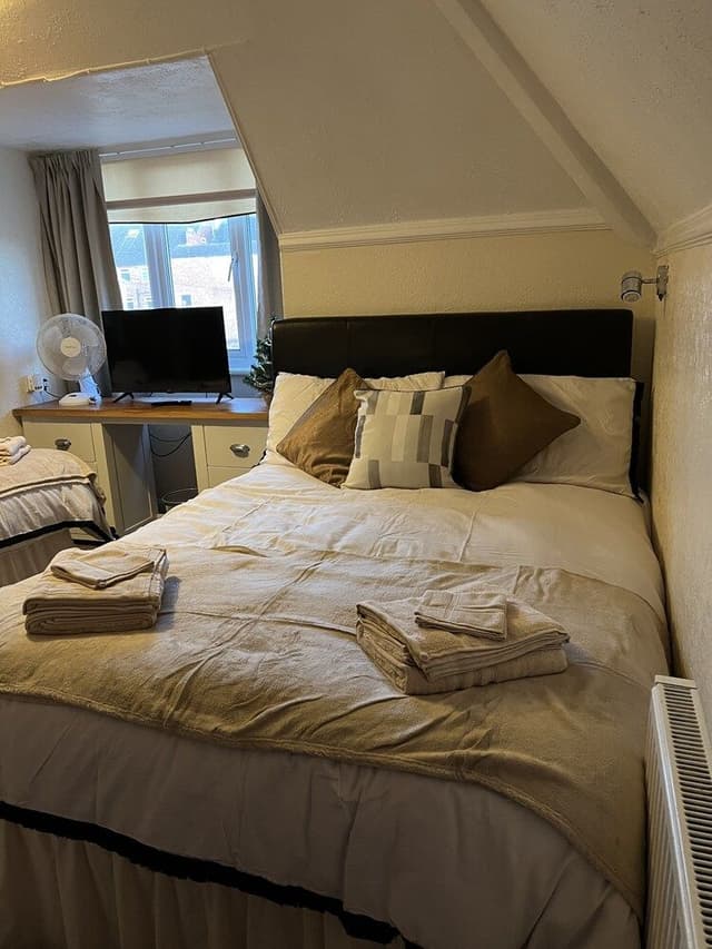 Comfort Room, Multiple Beds, Garden View