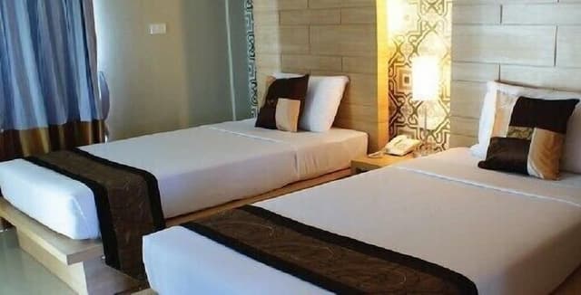 Deluxe Twin Room