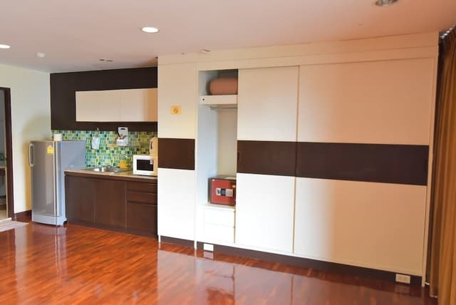 Studio with Balcony