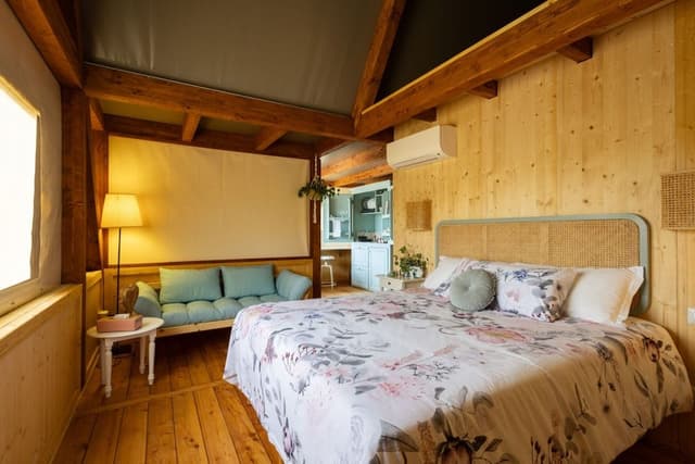 Glamping Eco-suite con colazione e vasca idromassaggio esclusiva
