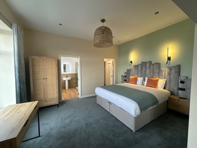 Premier Suite