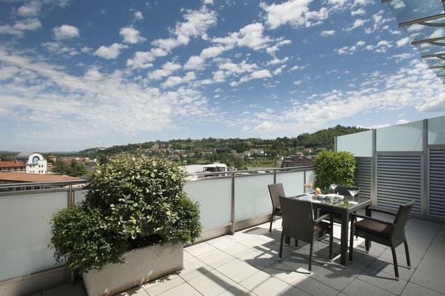 Presidential Suite, Terrace