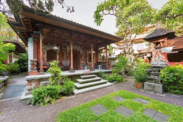 Deluxe Bungalow