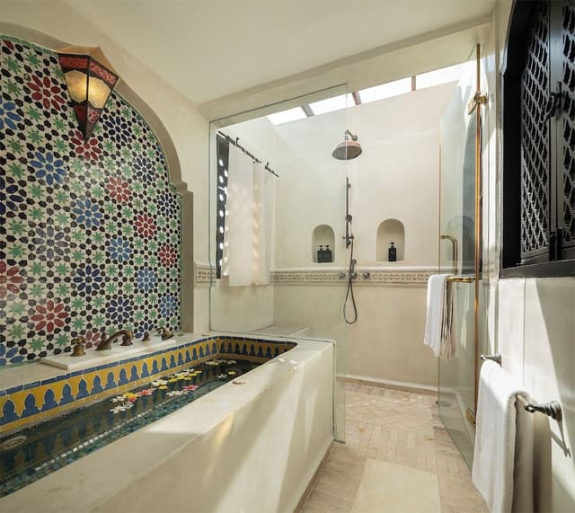 One Bedroom Morocccan Beachfront Pool