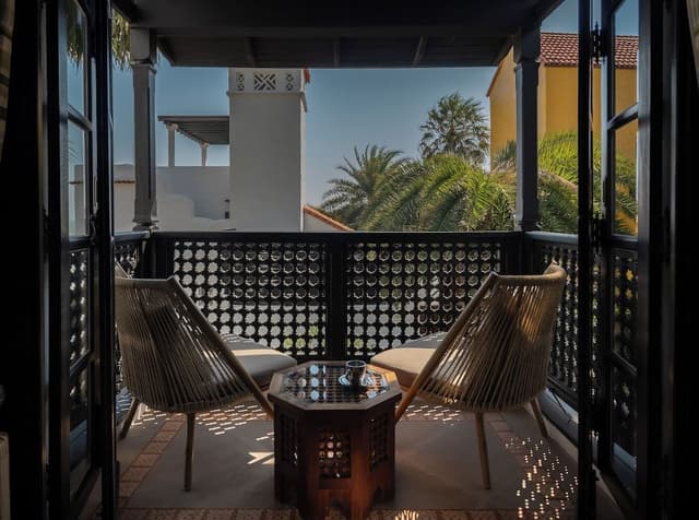 Deluxe Courtyard