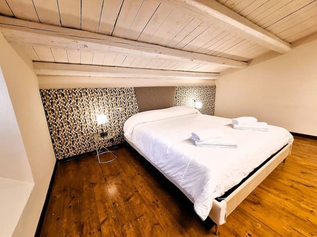 Duplex, 3 Bedrooms, Partial Sea View