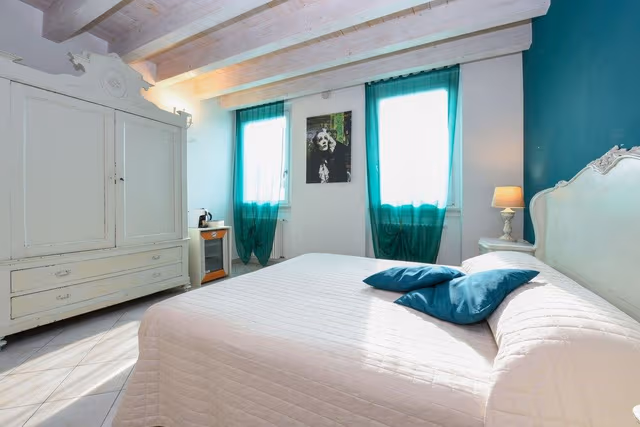 Deluxe Quadruple Room, Lake View
