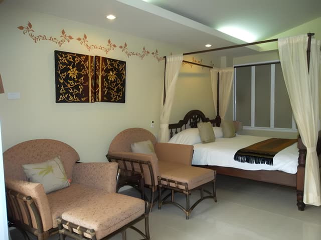 Thongbura studio with jacuzzi