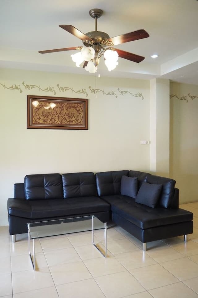 Suite, 3 Bedrooms