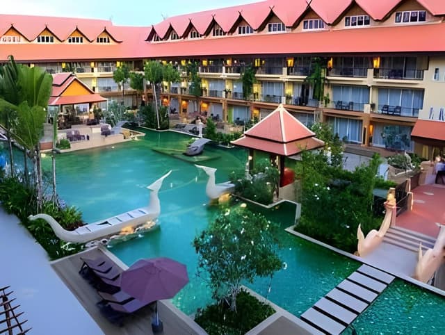 2 bedroom suite (1st floor)