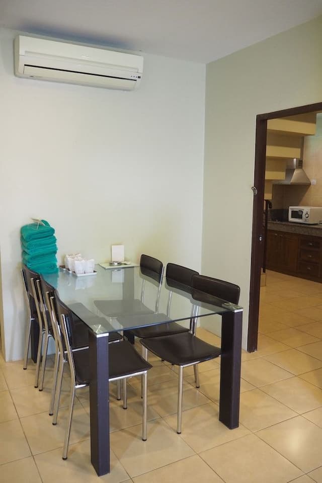 Suite, 3 Bedrooms
