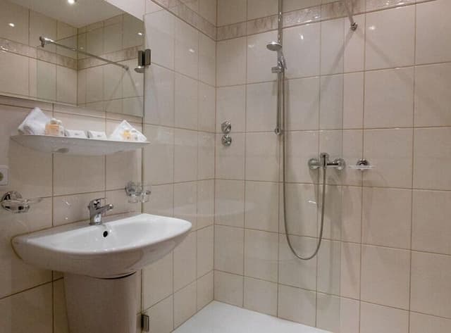 Comfort Double Room, Non Smoking, Mountain View