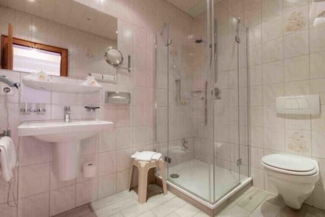 Standard Double Room, Non Smoking, Mountain View