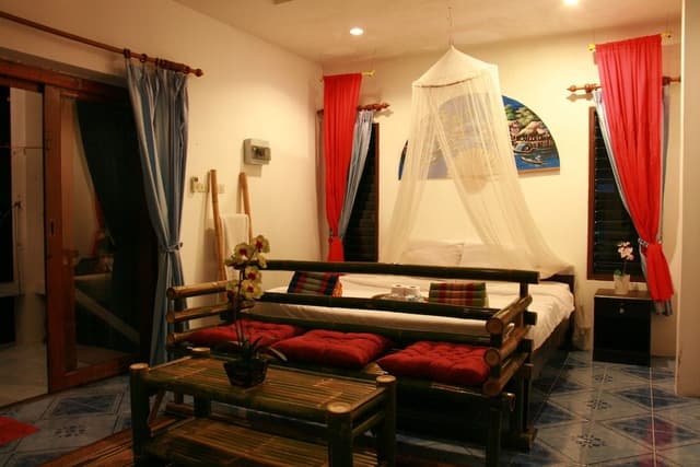 Bungalow, Sea View
