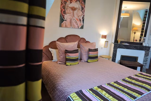 Deluxe Double Room, 1 King Bed, Non Smoking, City View