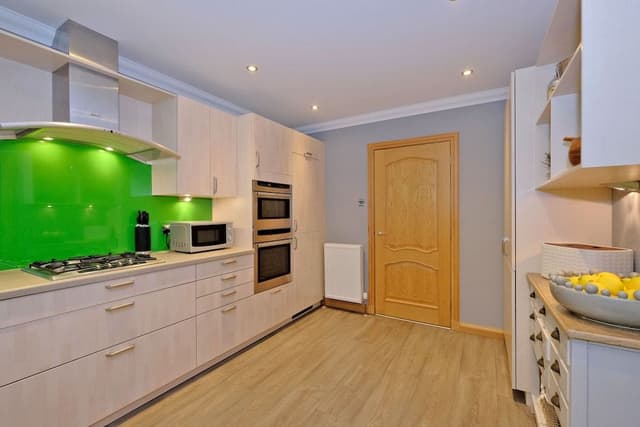 Comfort Apartment (3 Bedrooms)