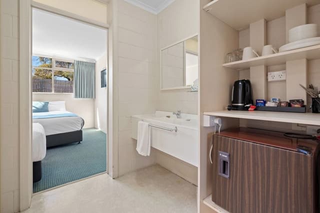 Standard Room, Multiple Beds, Non Smoking
